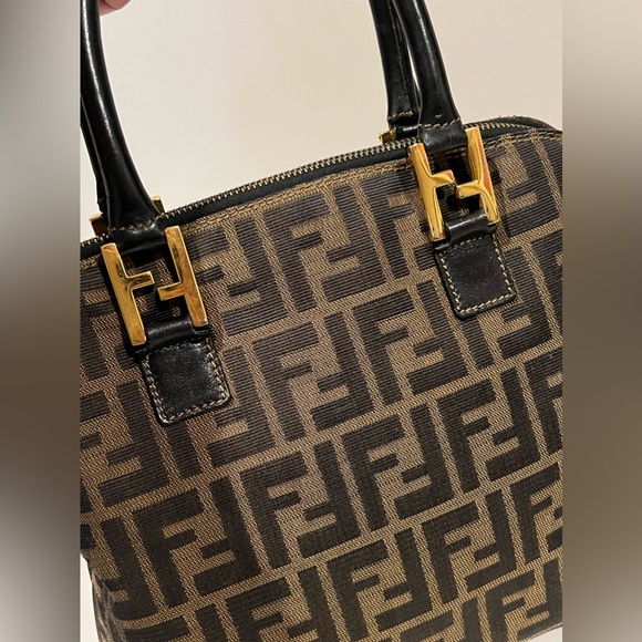 🎄SALE🎄 Fendi Zucca Two Way Bag - Picture 4 of 15